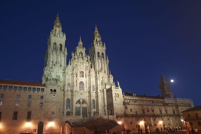 Santiago de Compostela and Cathedral Private Tour From Porto