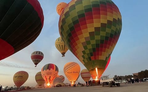 Luxury Nile Cruise with Hot-air Balloon over Edfu and Abu Simbel