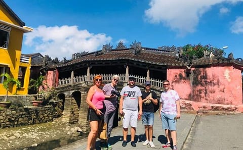 Private Boat Ride, Night Market, and Walking Tour in Hoi An