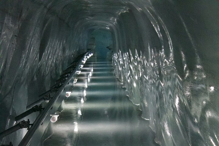 Jungfraujoch & Lauterbrunnen Alpine Tour | From Basel 9