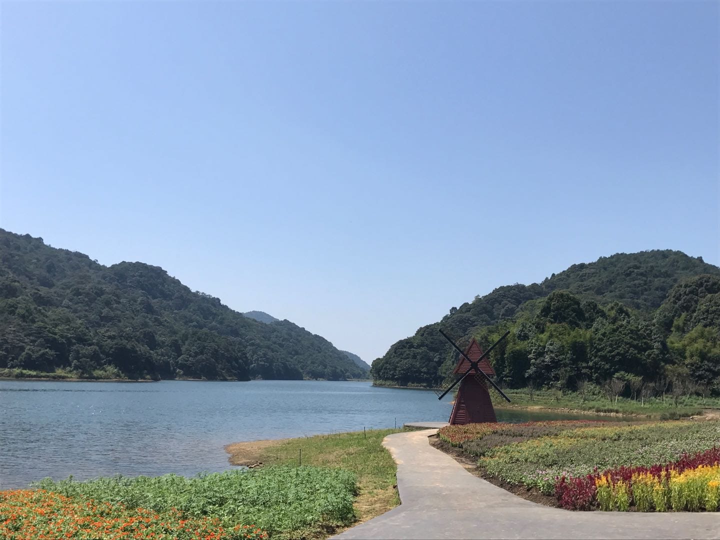 Shimen National Park and Biquan Air Hot Spring Day Trip from Guangzhou