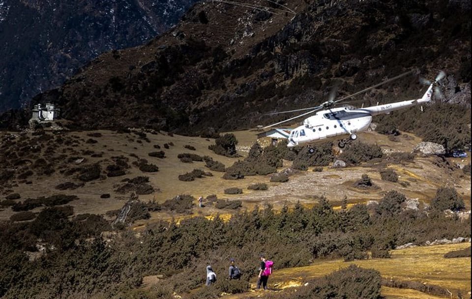Everest Luxury Helicopter Trek – 9 Days of Comfort, Culture & Close-Up Mountain Magic