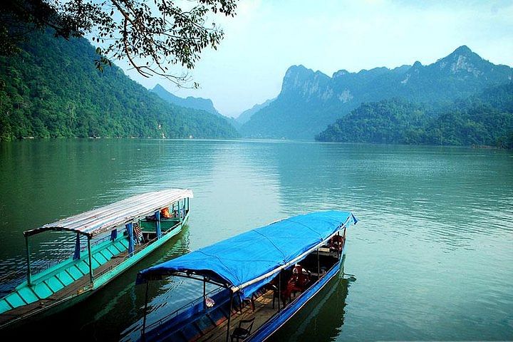 Boat Trip Adventure on Ba Be Lake: Explore Puong Cave & Local Villages