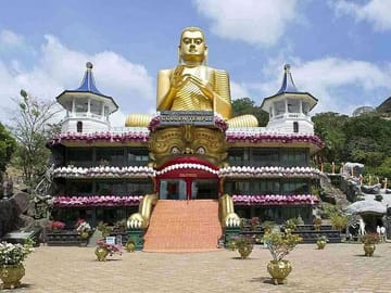 Dambulla Golden Cave Temple