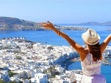 Mykonos Half-Day Tour: Ano Mera and Mykonos Town Highlights