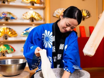 Tokyo Traditional Mochi Pounding Experience with Tasting