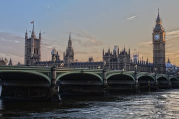 8-Day Rail Tour from London to Edinburgh and Glasgow