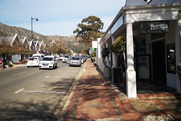 Private Full Day Winelands Tour from Cape Town to Franschhoek