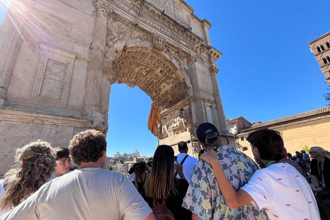 Ultimate Colosseum, Roman Forum & Palatine Hill Skip-The-Line Small Group Guided Tour photo 3