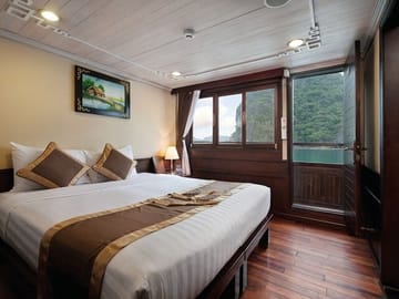 BEST SELLER - 2 Day/1 Night Overnight Cruise in Halong Bay