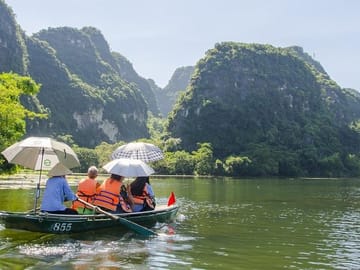Small Group Ninh Binh Day Tour to Hoa Lu Trang An from Hanoi