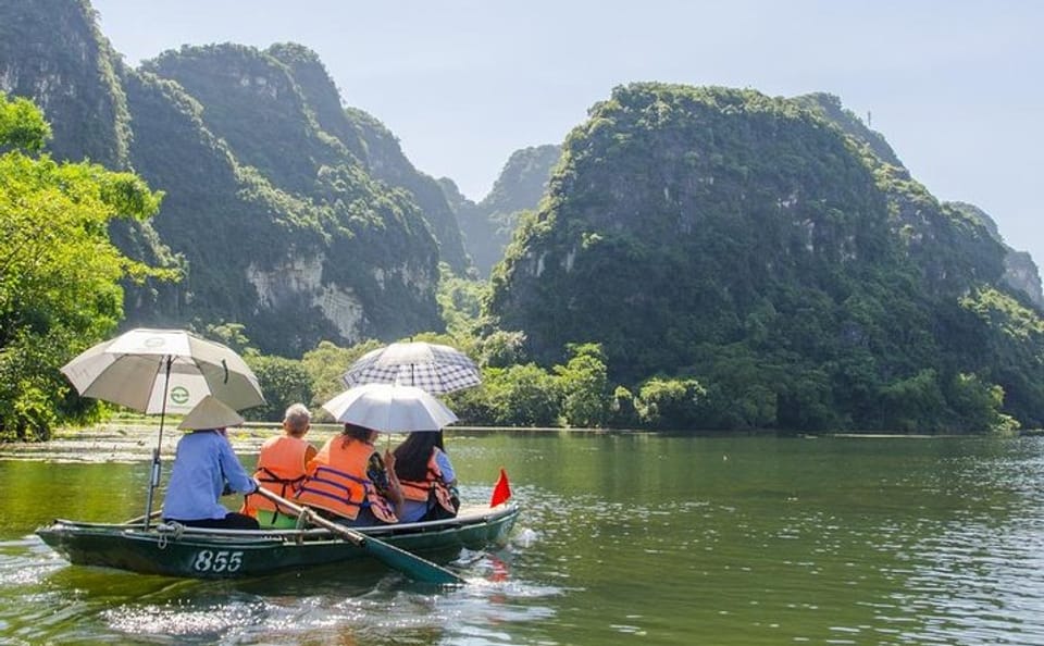 Ninh Binh Day Tour: Explore Hoa Lu and Trang An from Hanoi