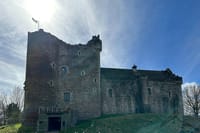 Winterfell Game of Thrones castle Scotland , Doune Castle Winterfell tours