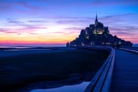 Mont Saint Michel Private VIP Tour with with Louvre Photoshoot 6
