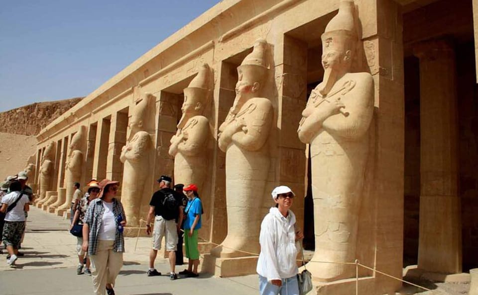 Full-Day Cultural Tour of Luxor's Valley of the Kings from Hurghada