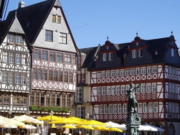 Frankfurt Old Town Explorer: History, Culture & Cuisine