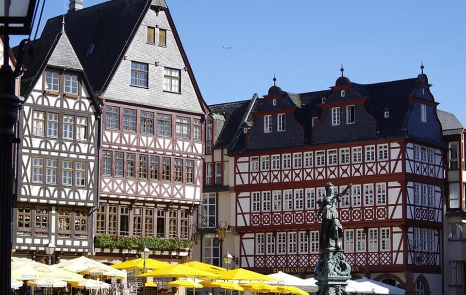 Frankfurt Walking Tour: Explore History, Culture, and Cuisine