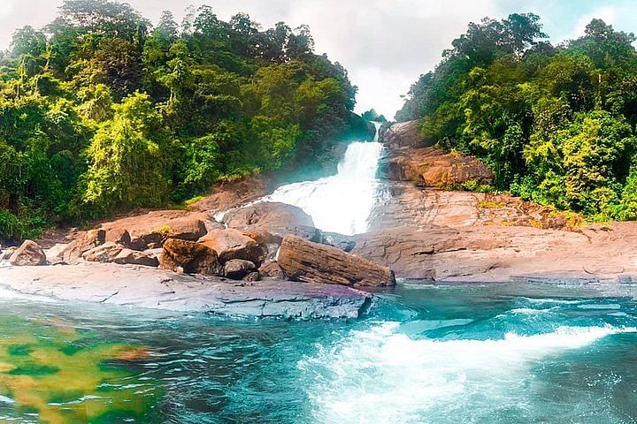 Ratnapura Gem and Waterfall Tour: Explore Gems, Bopath Ella & Saman Devalaya