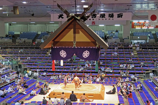 Sumo Tournament Experience in Fukuoka