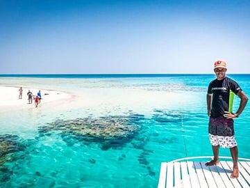 Tiran Island Full-Day Boat Trip with Lunch from Sharm El Sheikh
