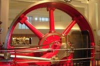 3-Hour Guided Tour of Science Museum in London 8