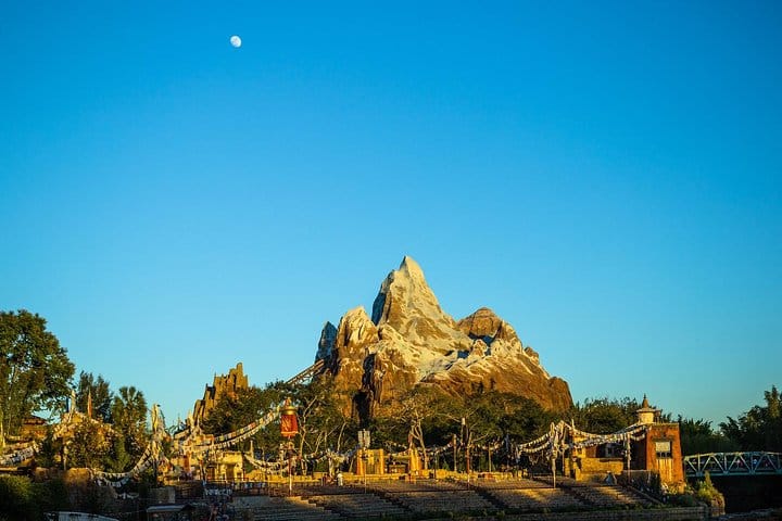 19 Days Mera Peak Climbing & Expedition – One Life-Changing Himalayan Adventure