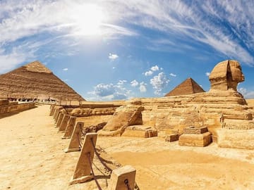 Cairo Tour: Giza Pyramids, Sphinx, and Old Museum Visit