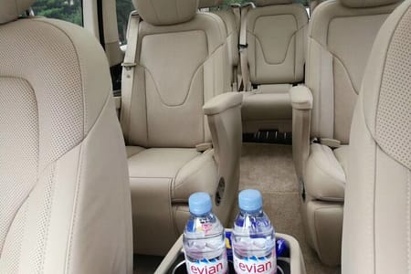 Guangzhou Baiyun Airport to Shenzhen private Transfer service.