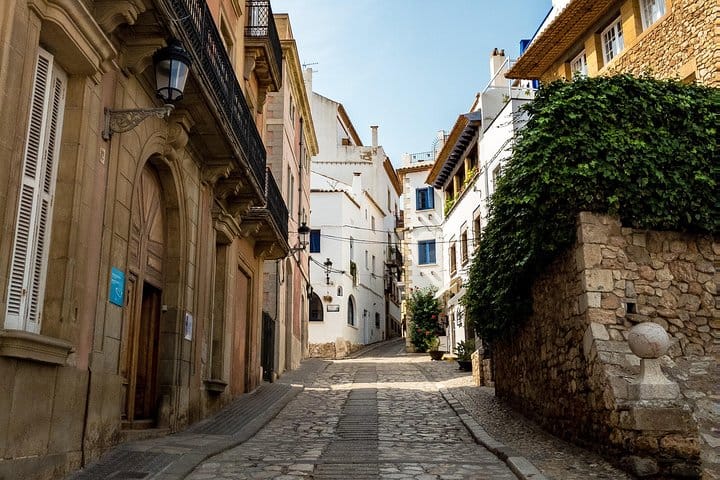 Private Sitges, Wine & Chocolate Tour Plus Local Lunch from Barcelona 4