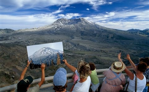 Small Group Tour from Portland to Mt. St. Helens