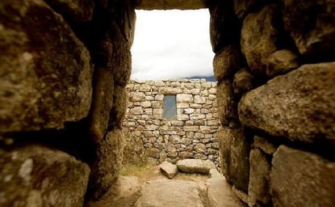 Machu Picchu 2-Day Guided Tour from Cusco
