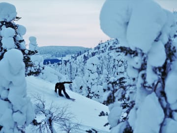 Snow Surfing Adventure in Pyhä, Finland