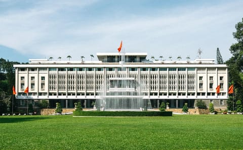 Cultural Exploration Tour of Hanoi and Halong Bay