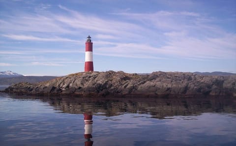 4-Day Air Tour to Ushuaia with National Park and Beagle Channel