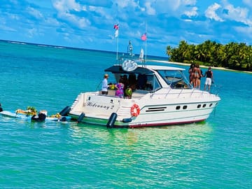 Private Punta Cana Yacht Rental with Drinks and Sandbar & Pick up