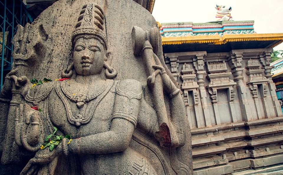 2-Day Cultural Tour from Hyderabad to Mallikarjuna Temple