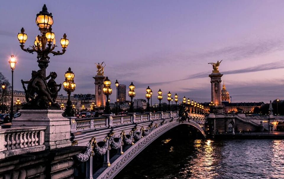 Photography Tour at Alexander III Bridge in Paris