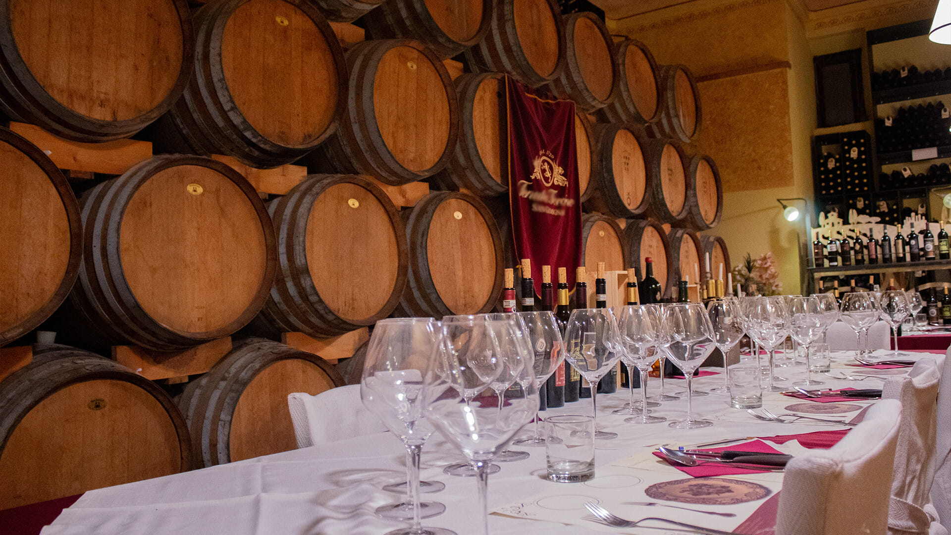 OT Full-Day Tuscan Adventure: Horseback Riding, Wine Tasting & Outdoor Cooking Class