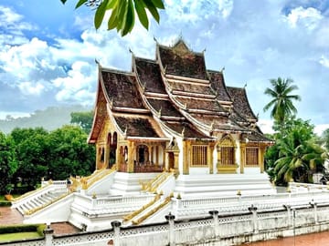Luang Prabang Classic City Tour with Pak Ou Boat Ride