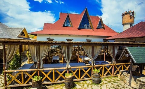 Cultural and Wine Tour at Château Purcari in Moldova