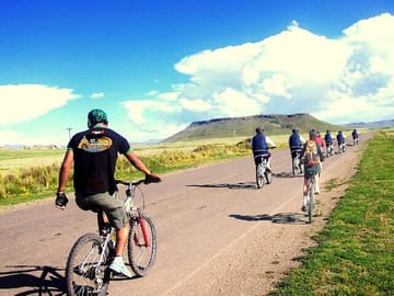 Mountain Bike Tour through Chucuito's Scenic Landscapes
