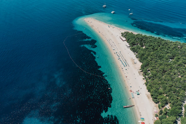 Private - Golden Horn beach on Island Brač & Hvar tour 