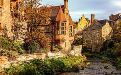Edinburgh Castle and Royal Mile Day Tour from Glasgow