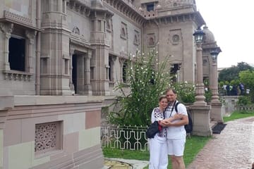 Cultural Bus Tour of Kolkata's Spiritual Landmarks