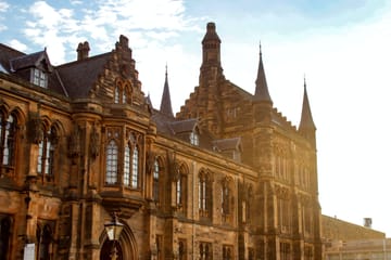 Glasgow City Break: 4-Day Tour with Accommodation and Transfers