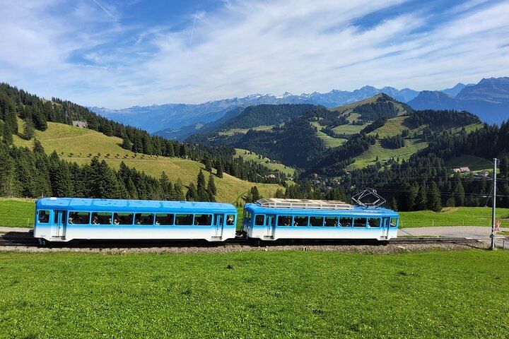 4 Days Swiss Alps Tour Zermatt, Jungfrau Region and Hidden Gems