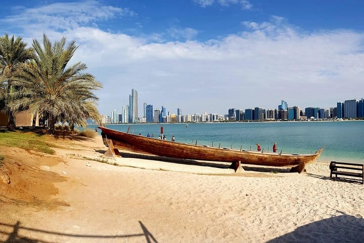 Abu Dhabi City Tour with Louvre Museum from Dubai Small Group