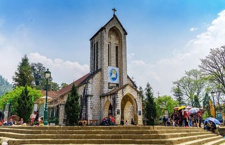 Mountain Views and Villages Trek – Private Day Trip