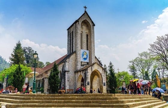 Mountain Views and Villages Trek – Private Day Trip