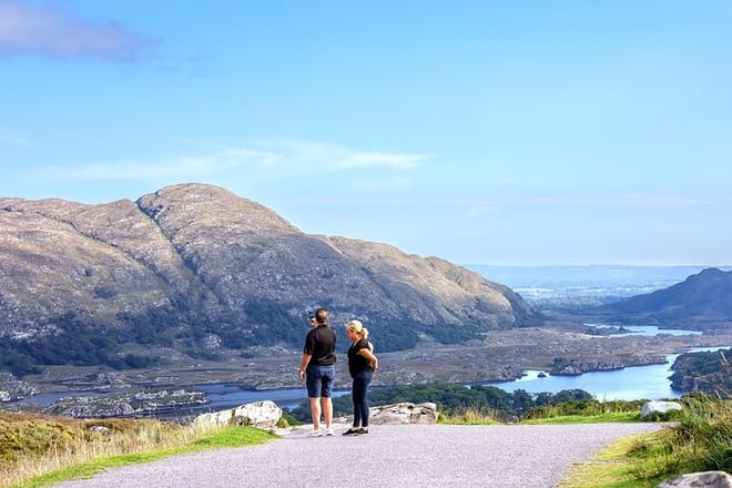 Ring of Kerry & Skellig Ring in Style — Private Luxury Tour from Killarney